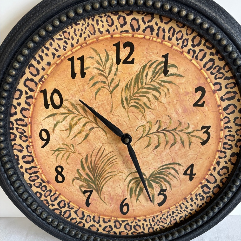 Home Interiors Wall Clock Palm Tree Leaves Cheetah Leopard Safari Jungle RARE VG - Picture 5 of 6